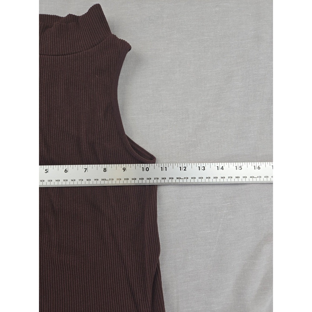 Suzette Collection Brown Ribbed Mock Neck Sleeveless Top Womens SM - Picture 4 of 8